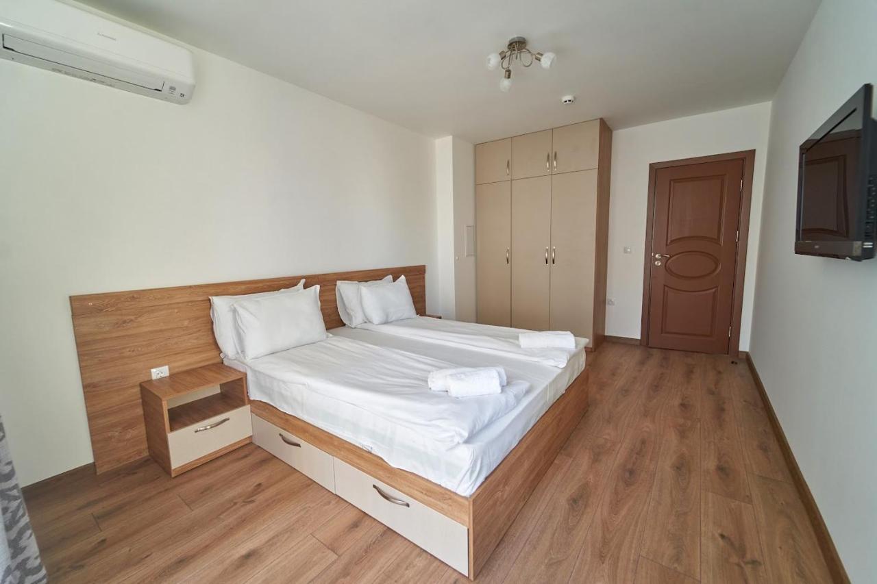 Инфинити Burgas Luaran gambar